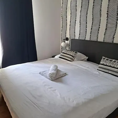 Au Centre De - 4pax Appartamento *
